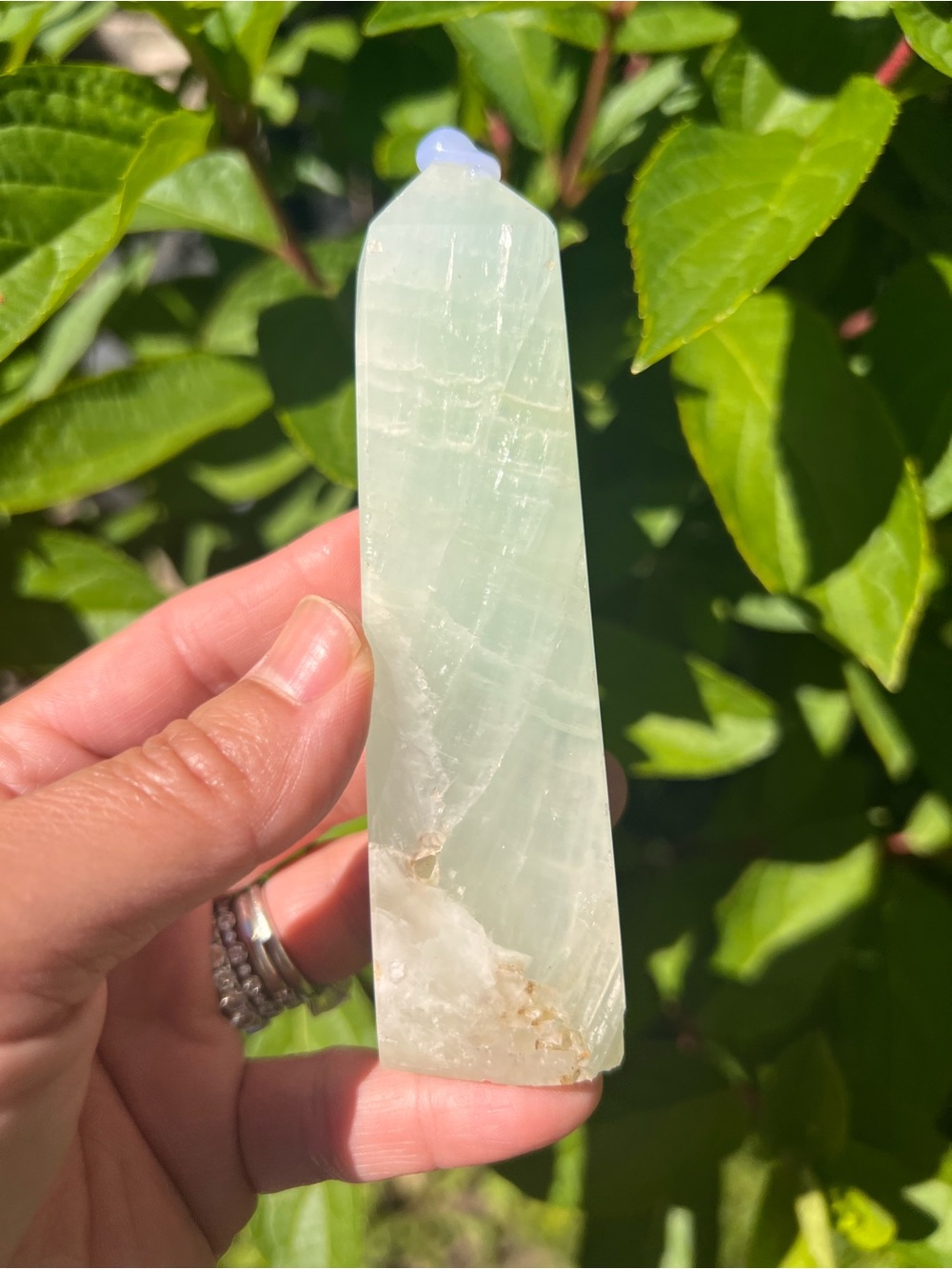 Pistachio (4) calcite tower | crystal